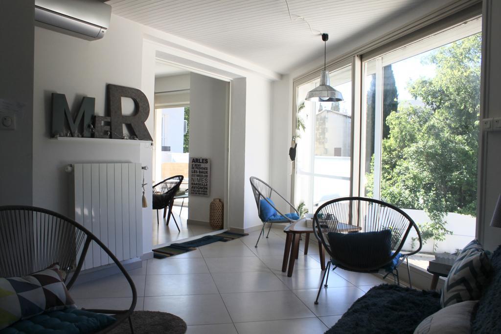 La Maison Blanche Arles Extérieur photo