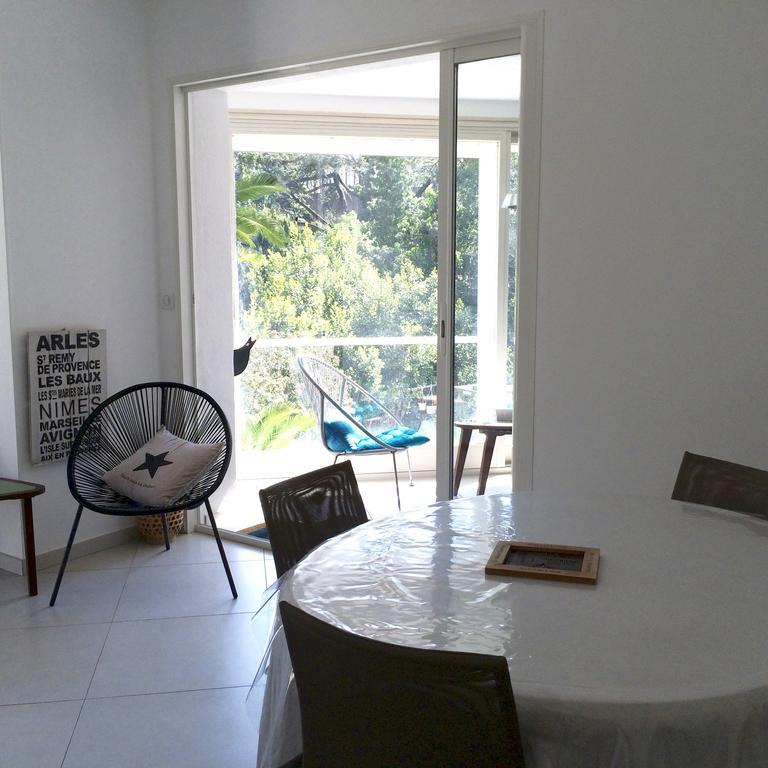 La Maison Blanche Arles Extérieur photo