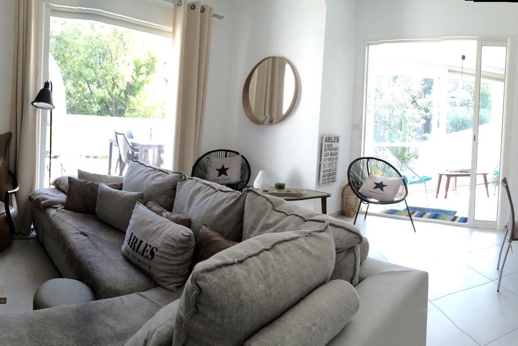La Maison Blanche Arles Extérieur photo