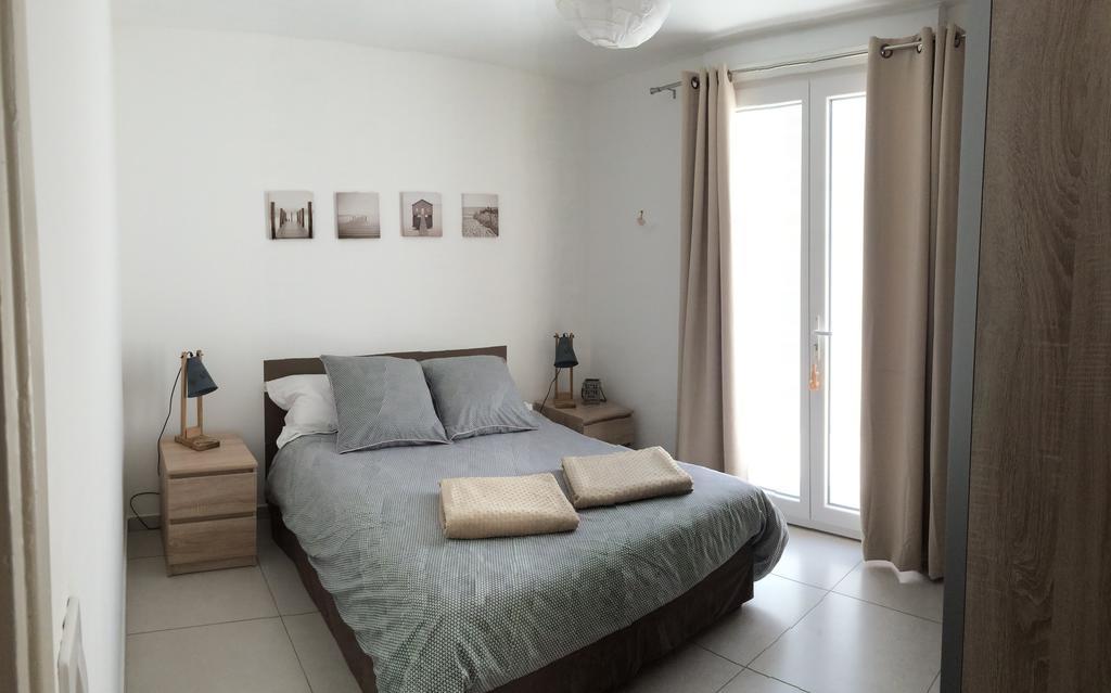 La Maison Blanche Arles Extérieur photo